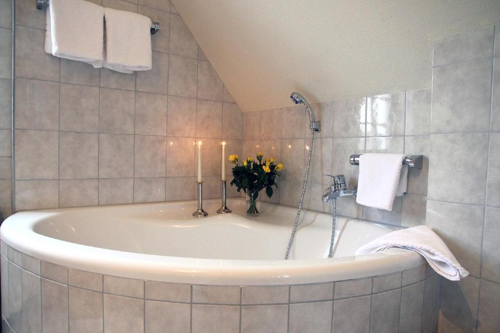 Hotel zur Altstadt Freudenberg  Zimmer foto