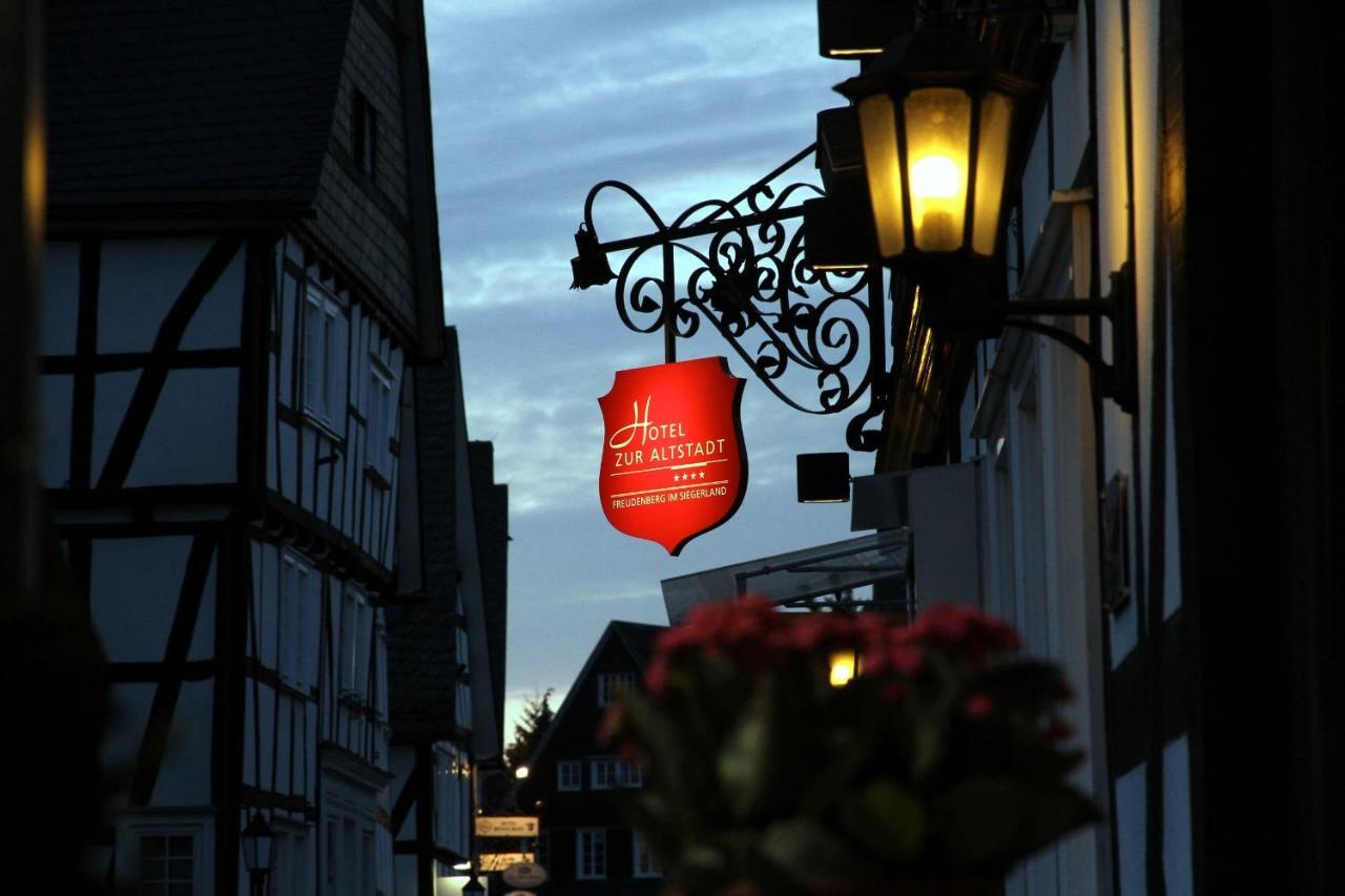 Hotel zur Altstadt Freudenberg  Exterior foto